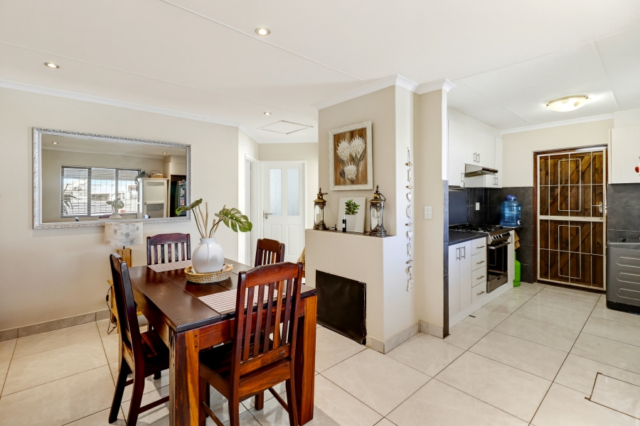 3 Bedroom Property for Sale in Pine Acres Western Cape